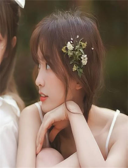 《音浪青春》电影与电视剧比较：媒介差异与叙事特点